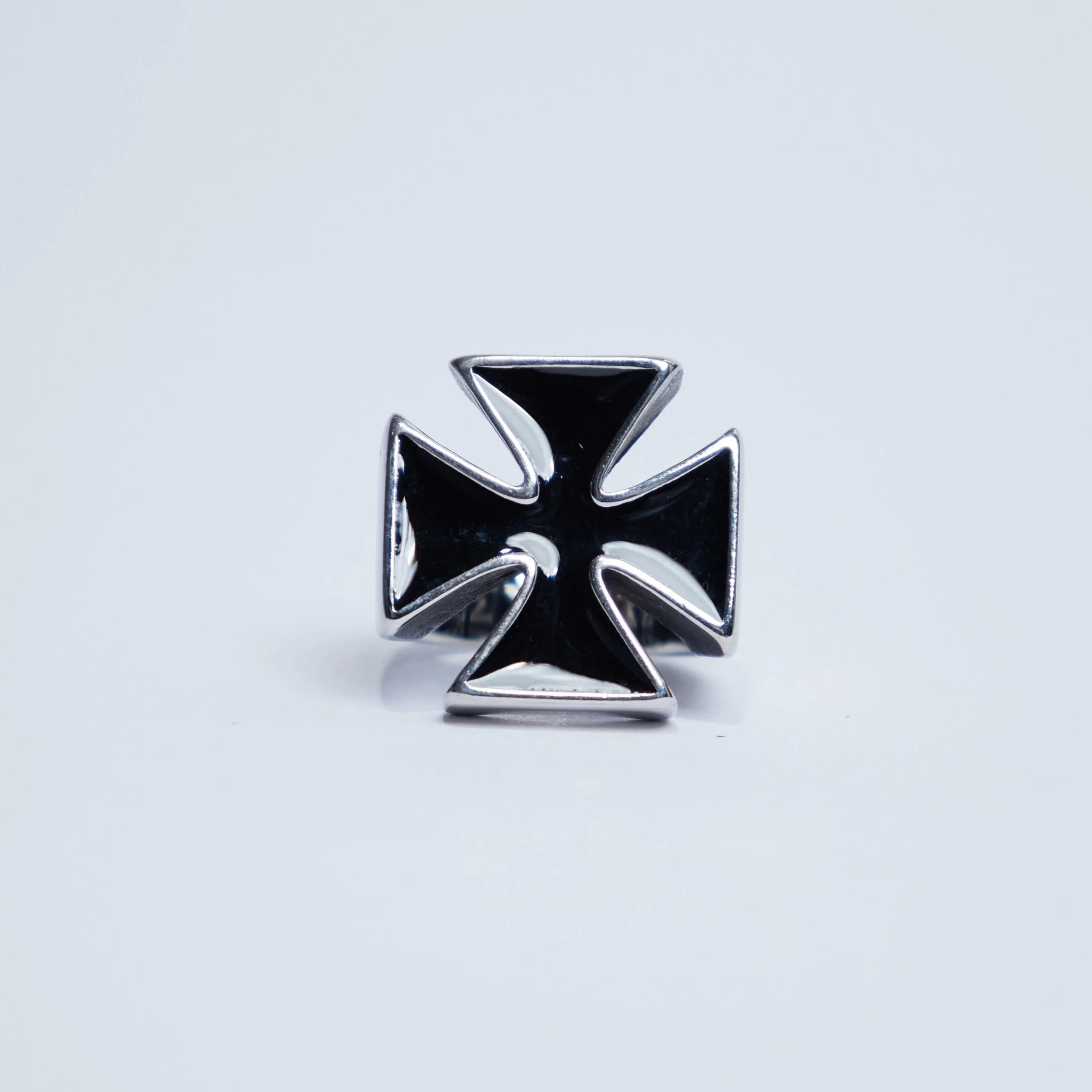Celtic cross ring