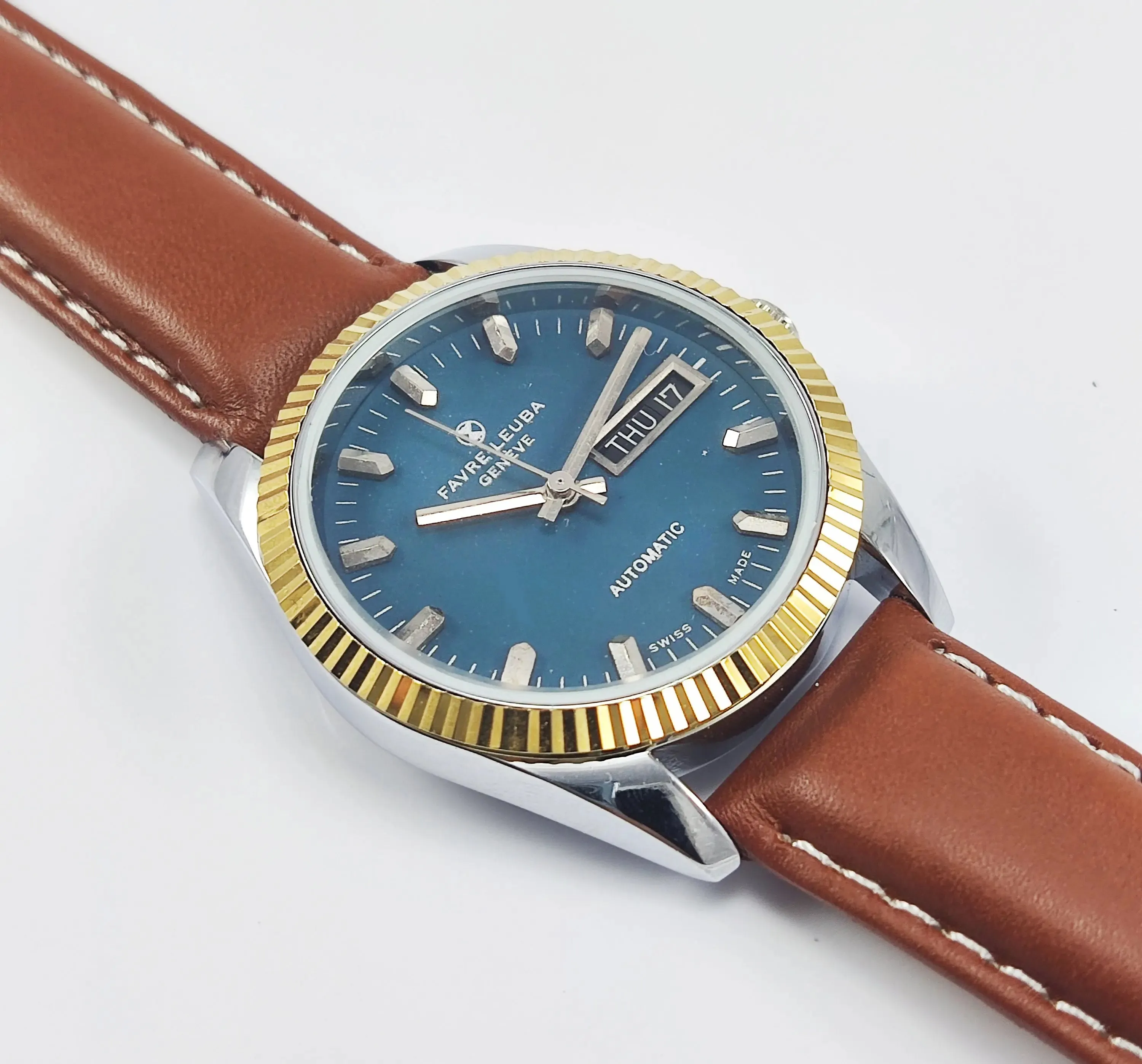 Favre Leuba Geneve Automatic Peacock Green Dial 2066 Men's Watch