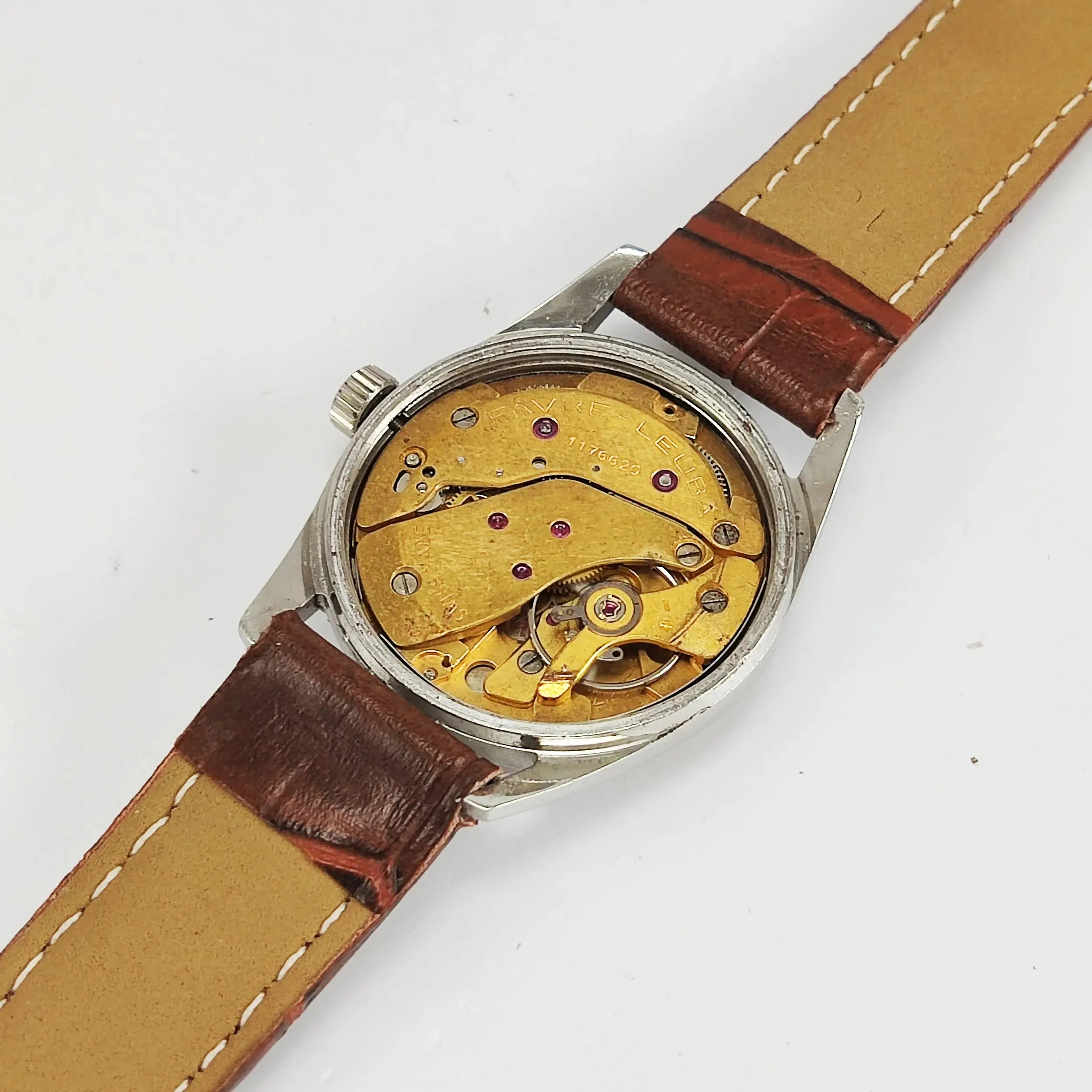 Favre Leuba Sea King 17 Jewels 253 Red Dial HandWinding Women Watch
