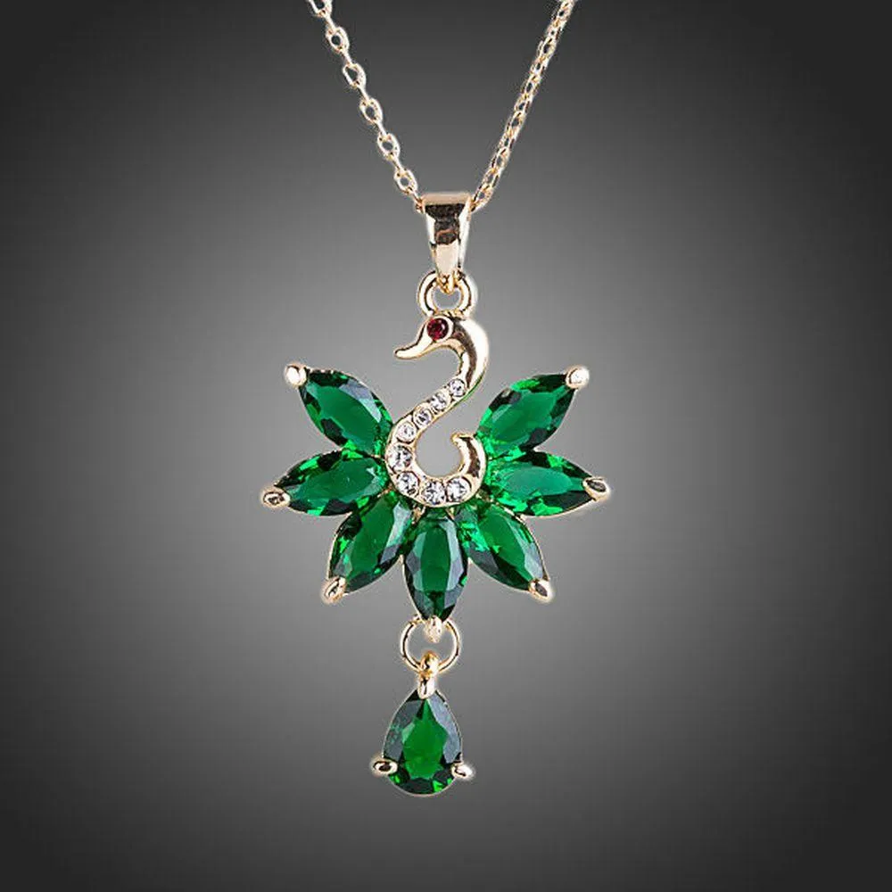 Green Swan Pendant Necklace KPN0125