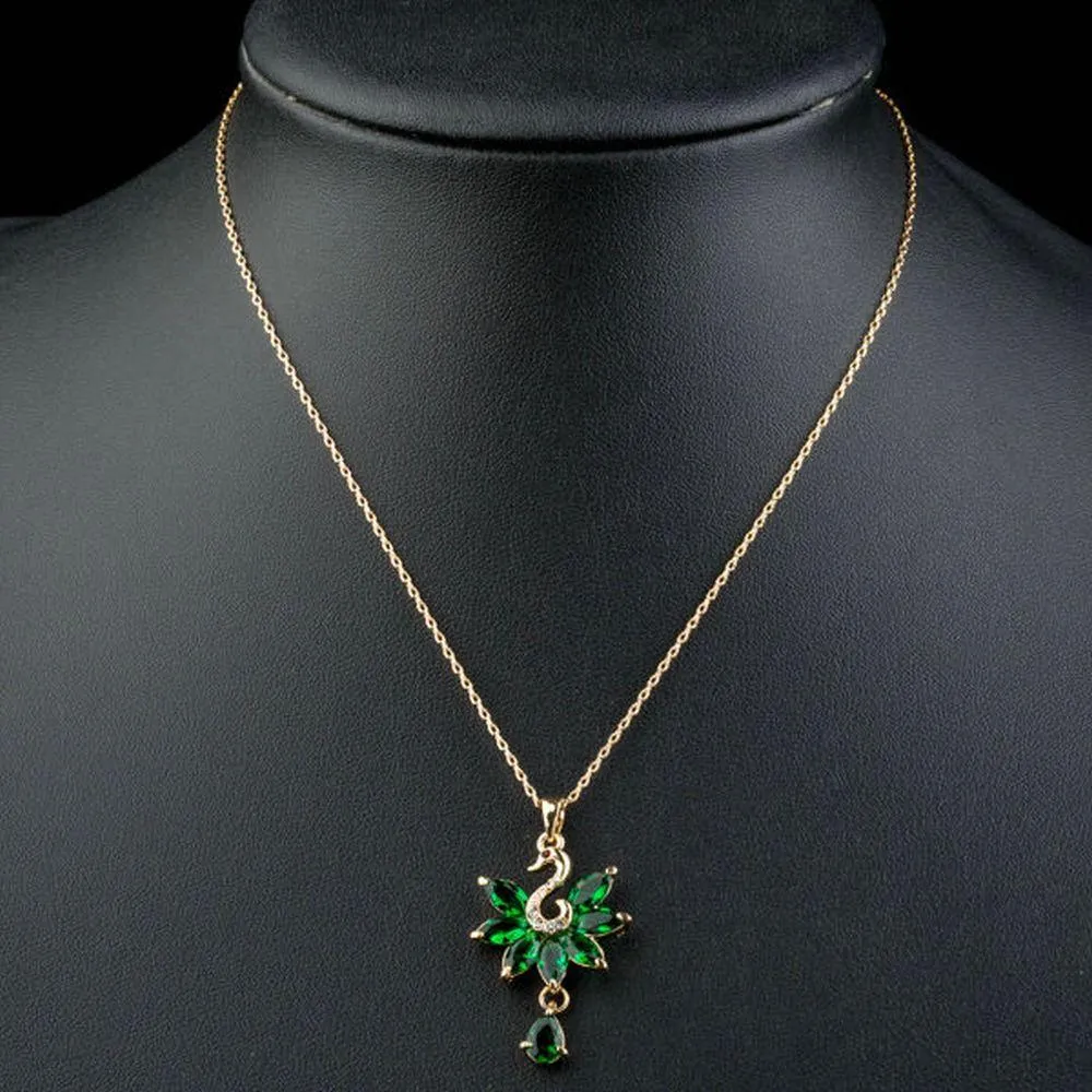 Green Swan Pendant Necklace KPN0125