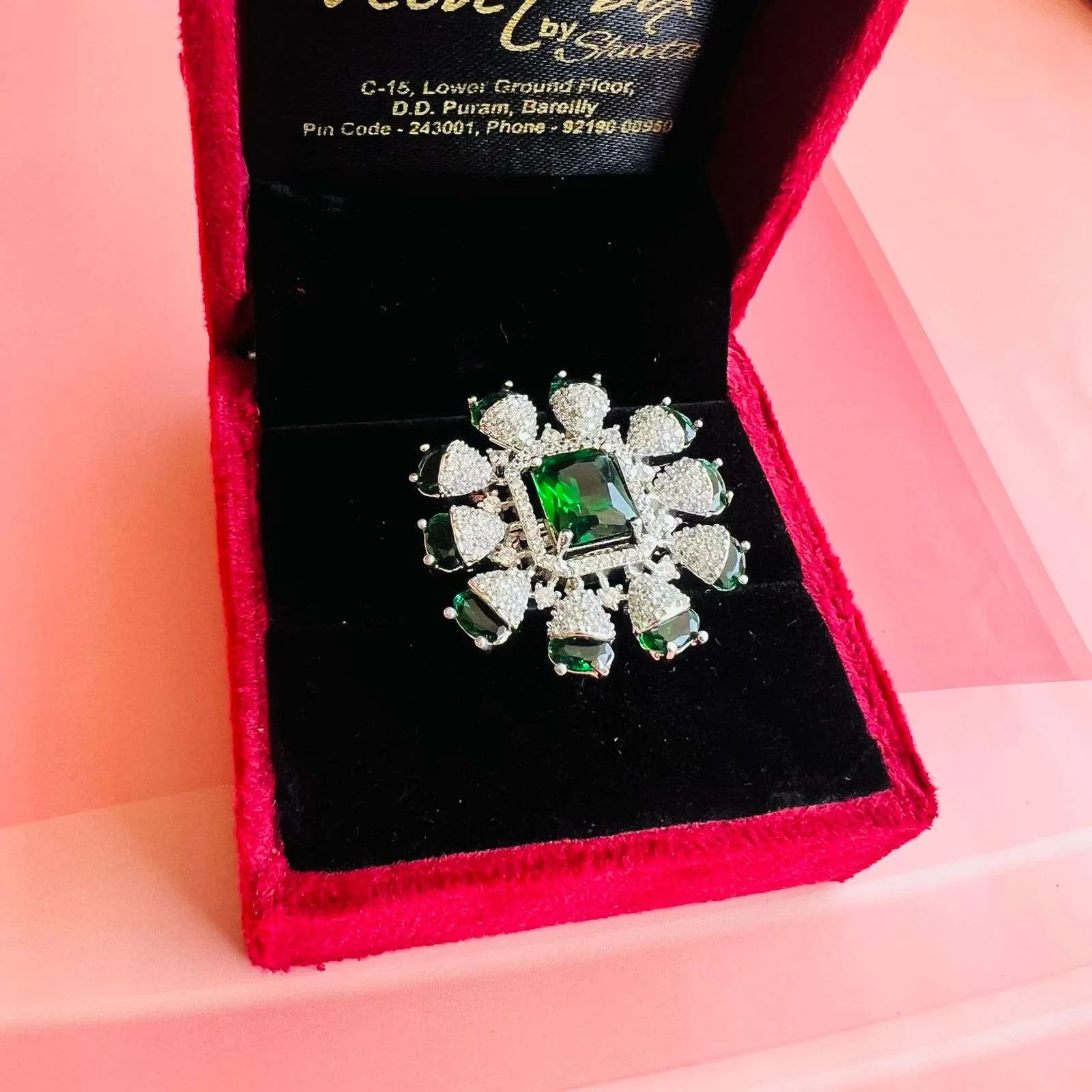 kiara wedding ad ring