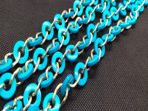 Light Blue Circular Acrylic Mask Chain