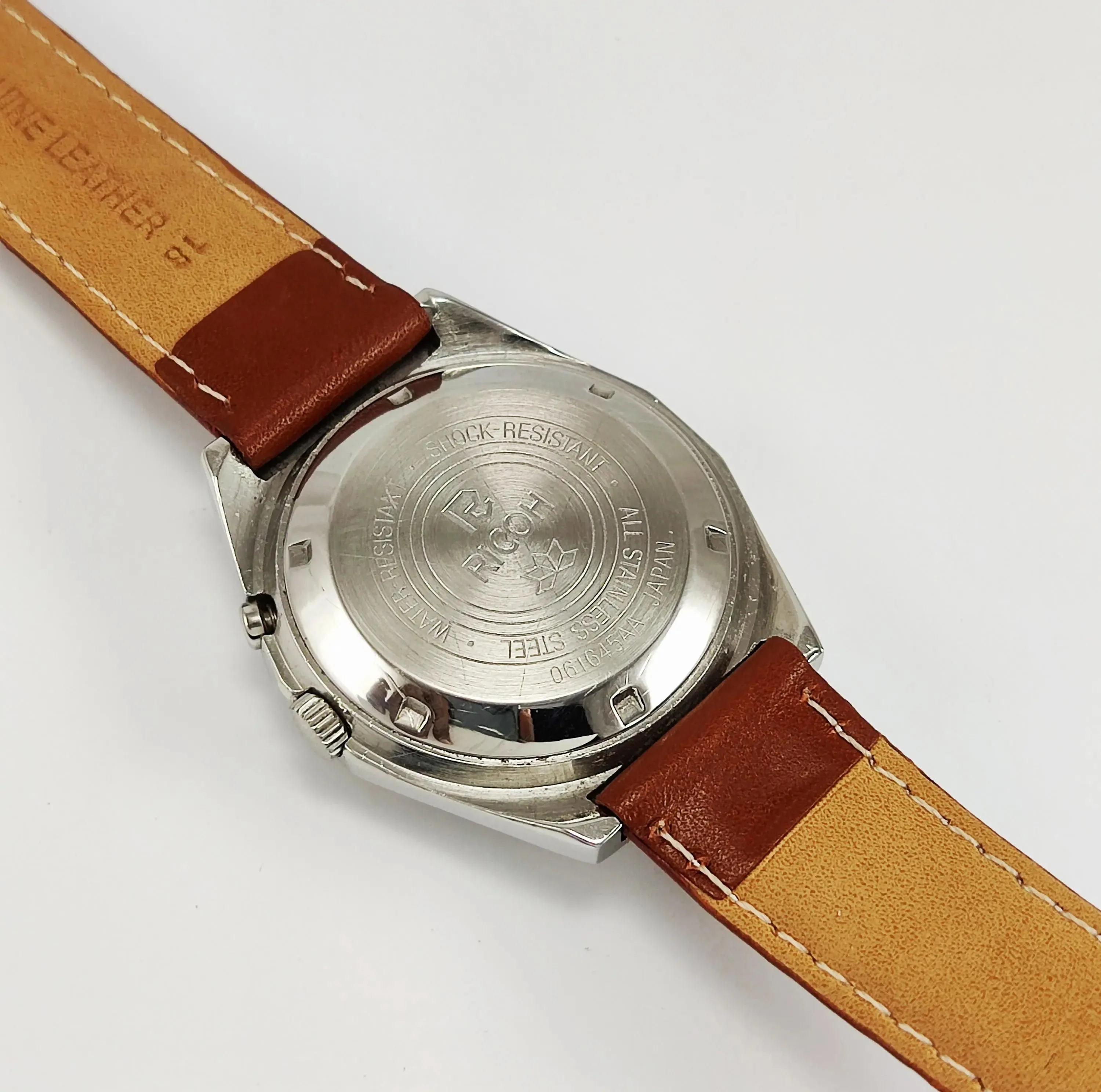 Ricoh Black Dial Auto-Movement 21 Jewels-R31 Day-Date Function Japan Made Men's Wrist Mechanical Watch Model No-R31